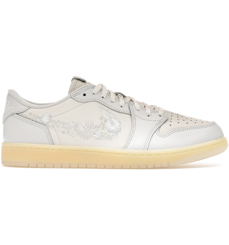 Jordan 1 Retro Low OG Rabbit Floral Swoosh