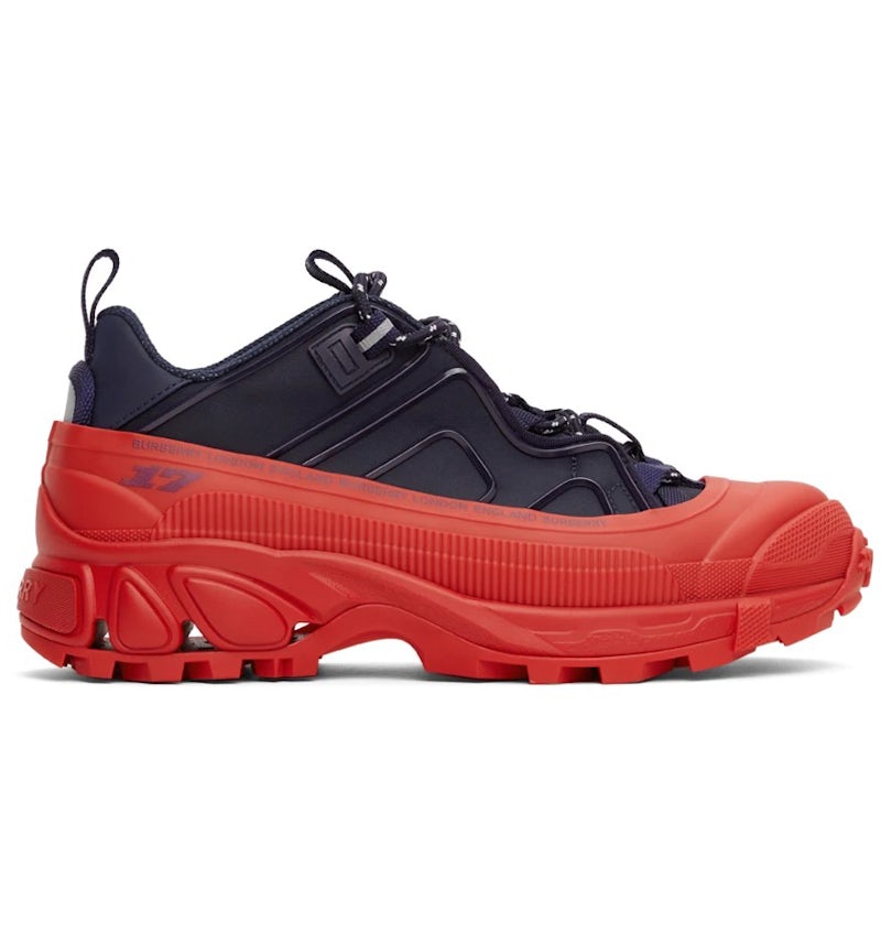 Burberry Arthur Navy Red